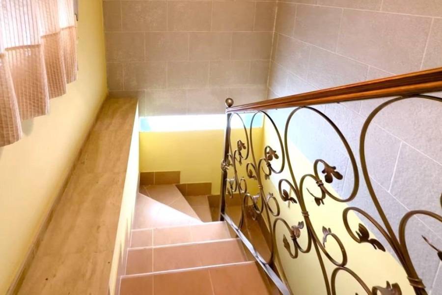 Venta - Casa Tipo Dúplex - Manzanera - Calpe