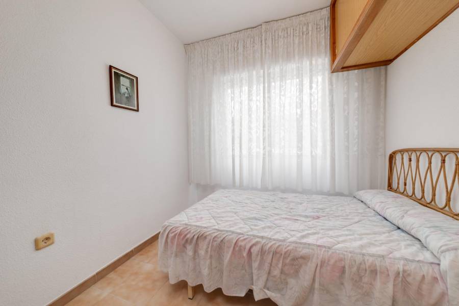 Sale - Apartment - Playa de los locos - Torrevieja