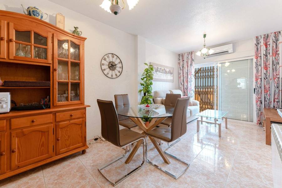 Venta - Apartamento - Playa del cura - Torrevieja