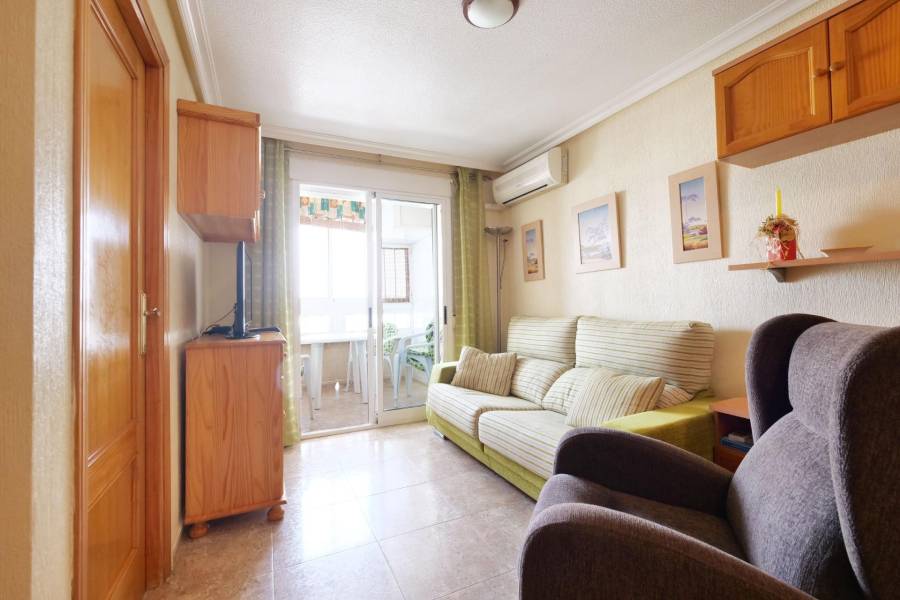 Venta - Apartamento - Playa de los locos - Torrevieja