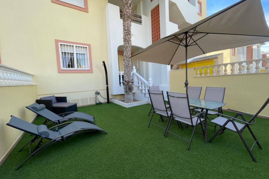 Sale - Ground floor apartment - La Zenia - Orihuela Costa