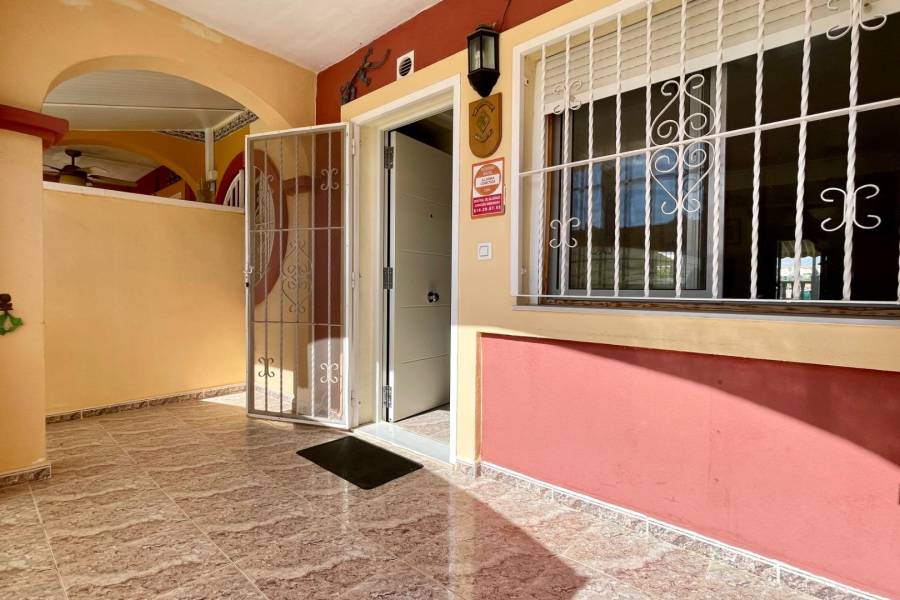 Sale - Terraced house - Lomas de Cabo Roig - Orihuela Costa