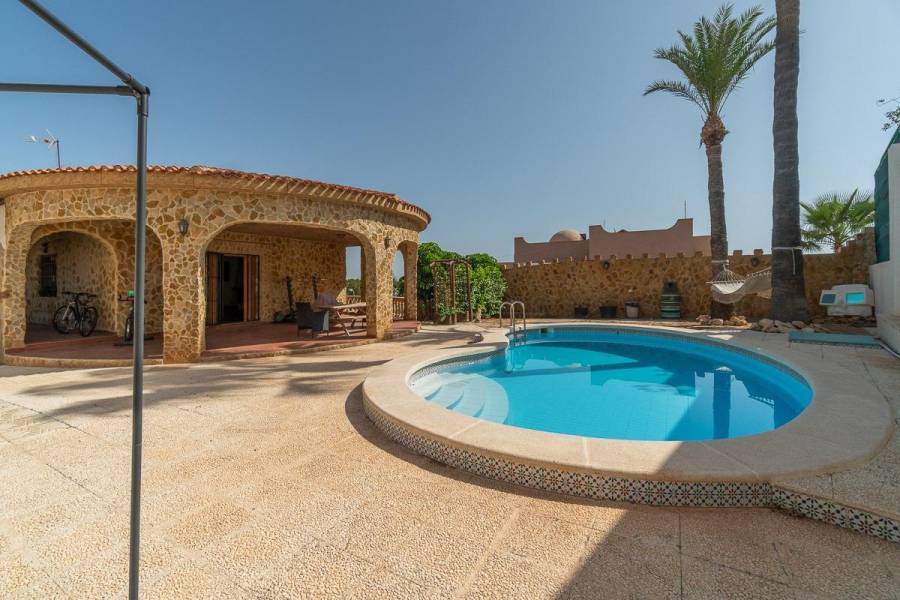 Vente - Maison individuelle - Los Balcones - Orihuela Costa