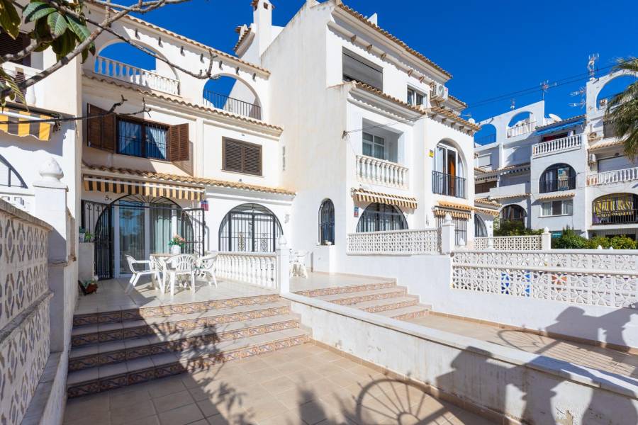 Venta - Adosado - Calas blanca - Torrevieja