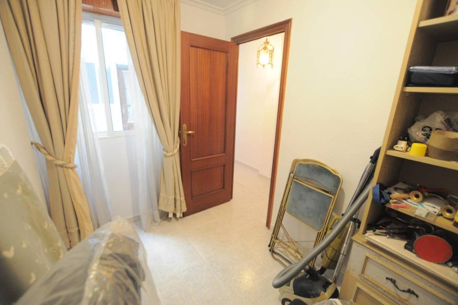 Sale - Flat - Centro - Torrevieja