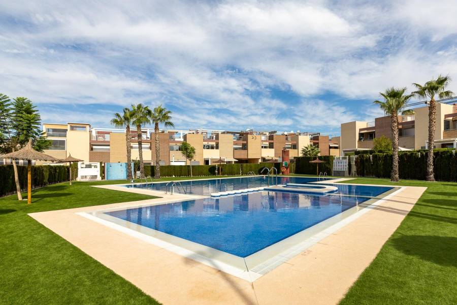 Vente - Bungalow Étage Bas - Sector 25 - Torrevieja