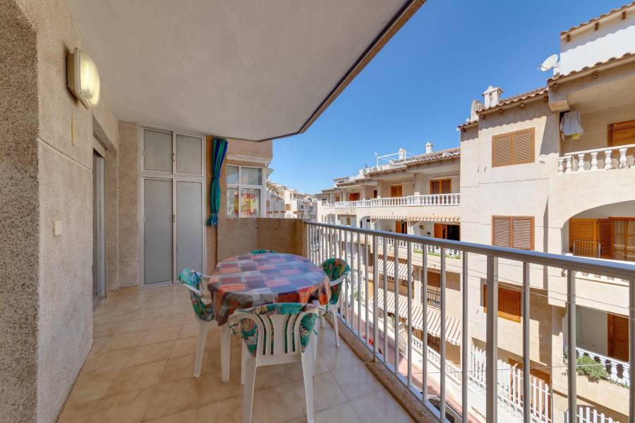 Venta - Apartamento - Playa de los locos - Torrevieja