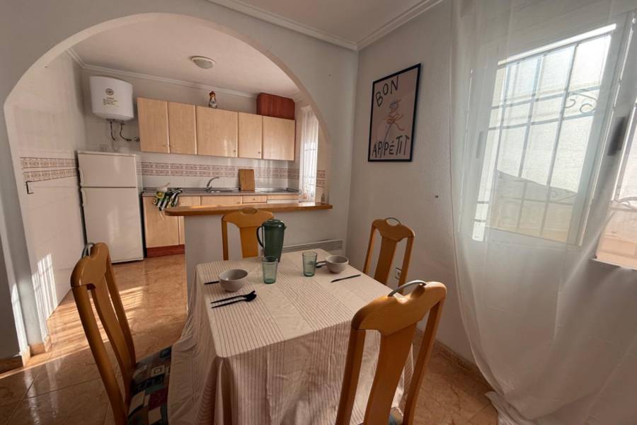 Sale - Terraced house - La Siesta - El Salado - Torreta - Torrevieja