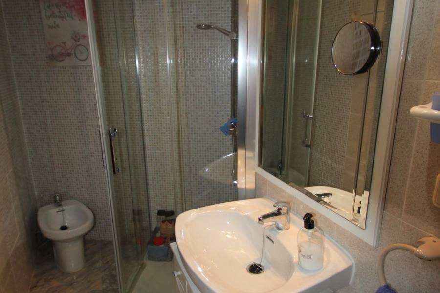 Sale - Flat - Playa del cura - Torrevieja