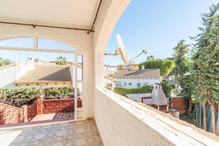 Vente - Maison individuelle - Punta Prima - Orihuela Costa