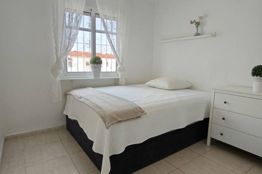 Venta - Bungalow Planta Alta - Torretas - Torrevieja