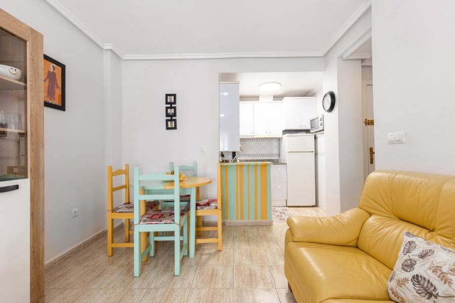 Sale - Apartment - Centro - Torrevieja