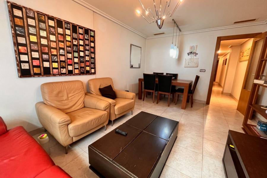 Sale - Flat - Centro - Torrevieja