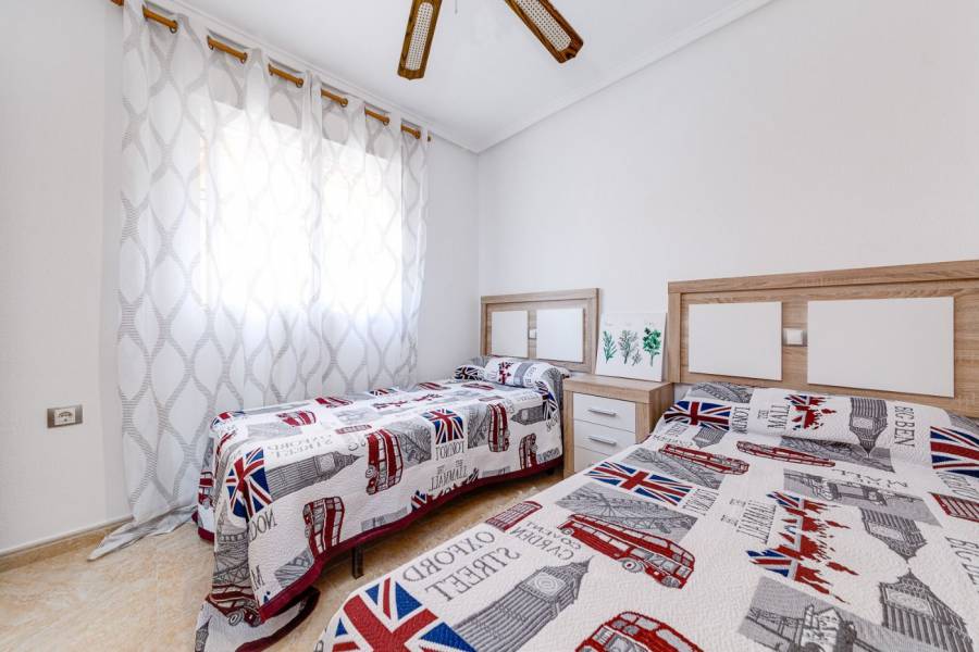 Sale - Duplex - Aguas nuevas 1 - Torrevieja