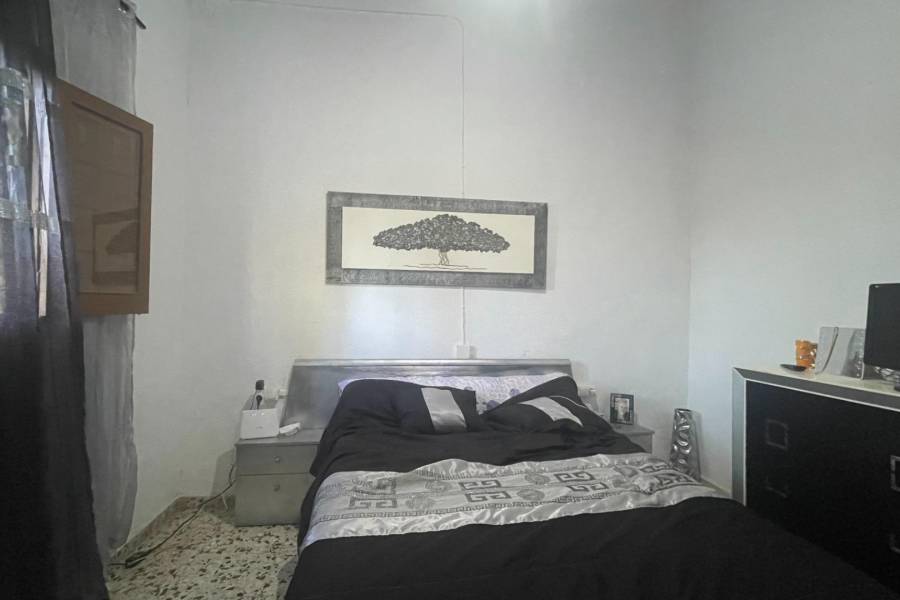 Sale - House with land - Molins - Orihuela