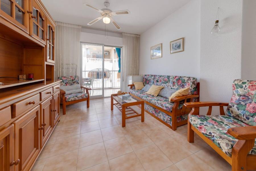 Venta - Apartamento - Playa de los locos - Torrevieja