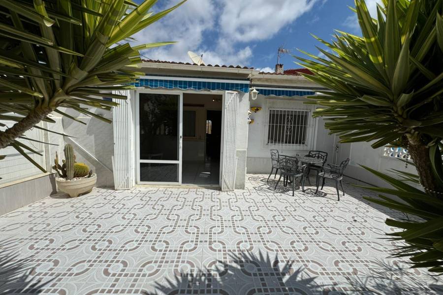 Sale - Terraced house - Torretas - Torrevieja