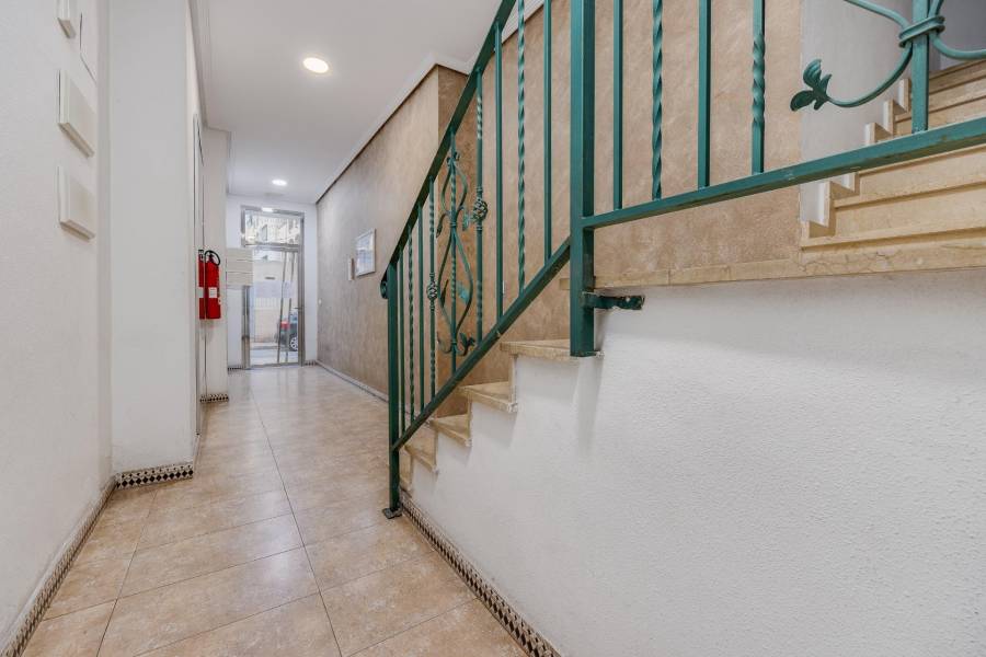 Sale - Apartment - Parque las naciones - Torrevieja