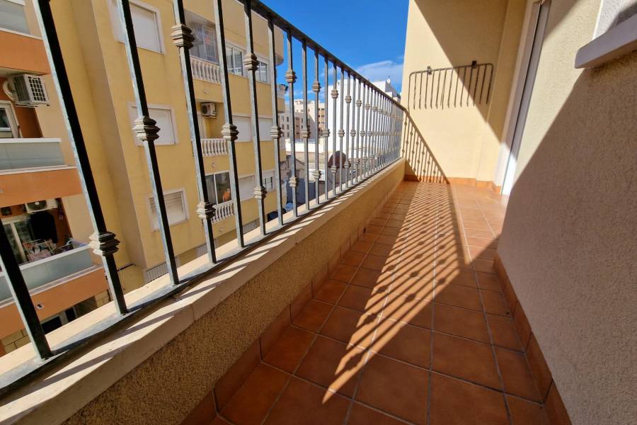 Sale - Apartment - Estacion de autobuses - Torrevieja