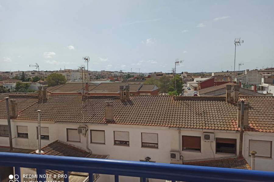 Venta - Apartamento - Avenida principal - Formentera del Segura