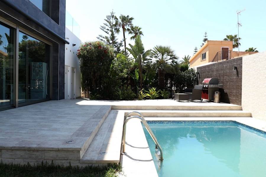 Sale - Luxury Villa - Los Angeles - Torrevieja