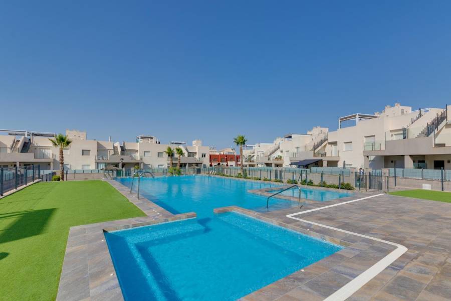 Sale - Bungalow - Sector 25 - Torrevieja