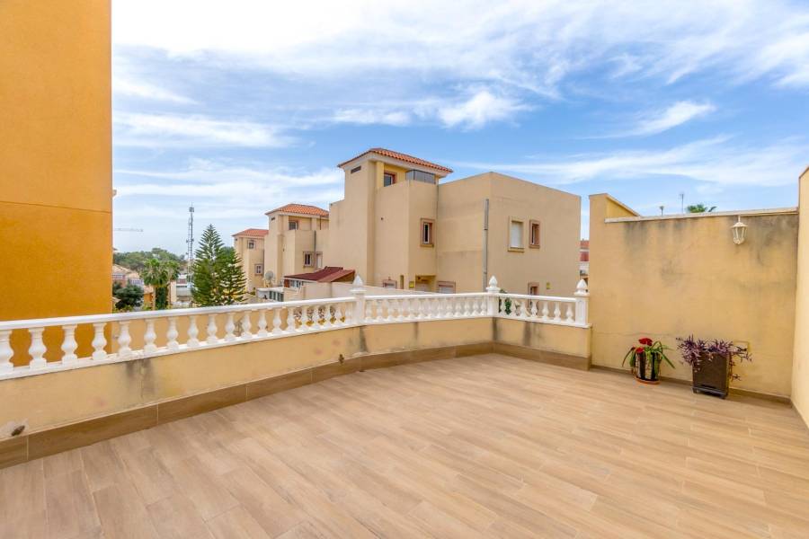 Vente - Maison individuelle - Las Filipinas - Orihuela Costa