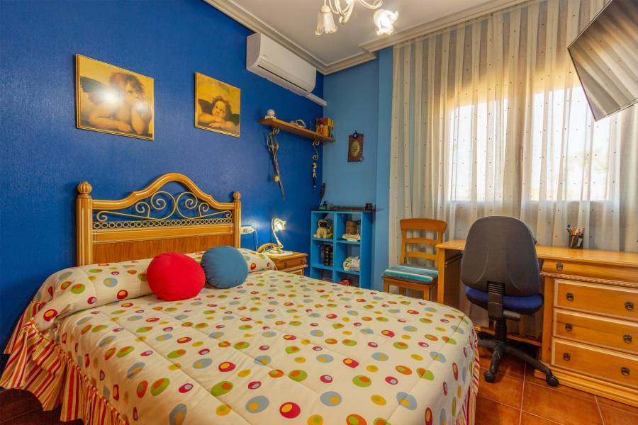 Venta - Casa - El Escorratel - Orihuela