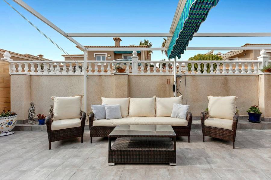 Venta - Villa - Los Balcones - Los Altos del Edén - Torrevieja