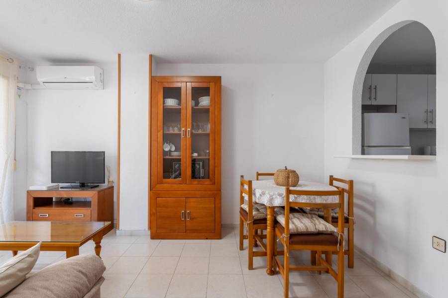 Venta - Apartamento - Playa de los locos - Torrevieja