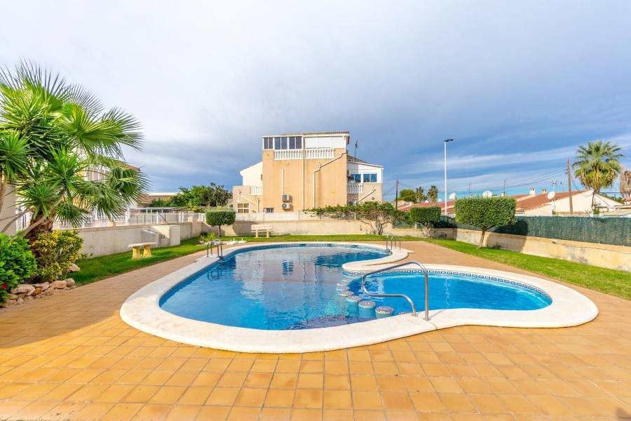 Sale - Terraced house - Torretas - Torrevieja