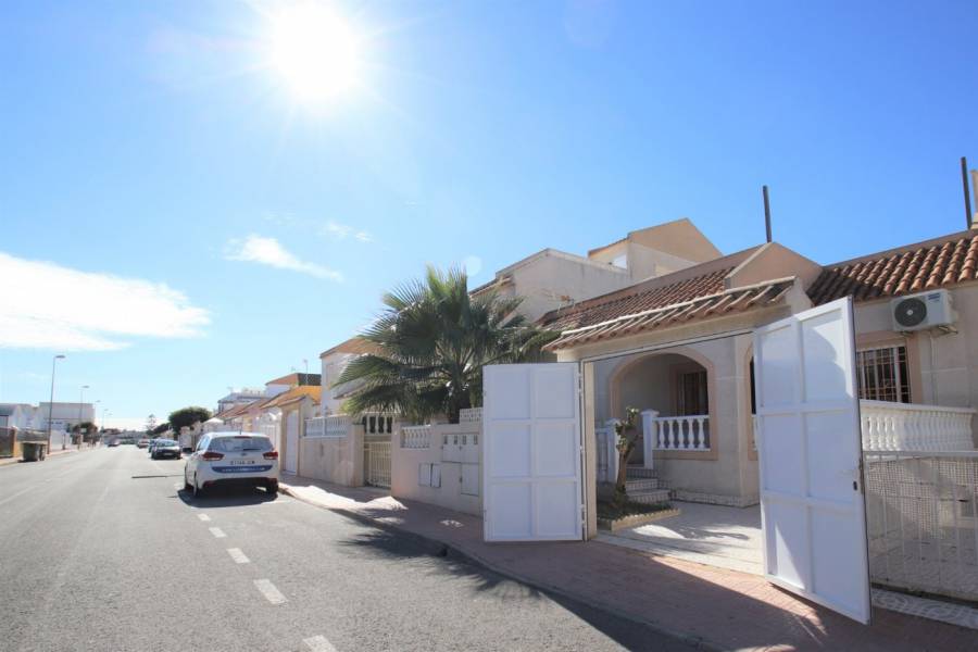 Sale - Terraced house - Carrefour - Torrevieja