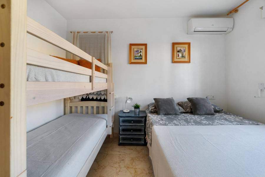 Vente - Maison individuelle - Playa Flamenca - Orihuela Costa