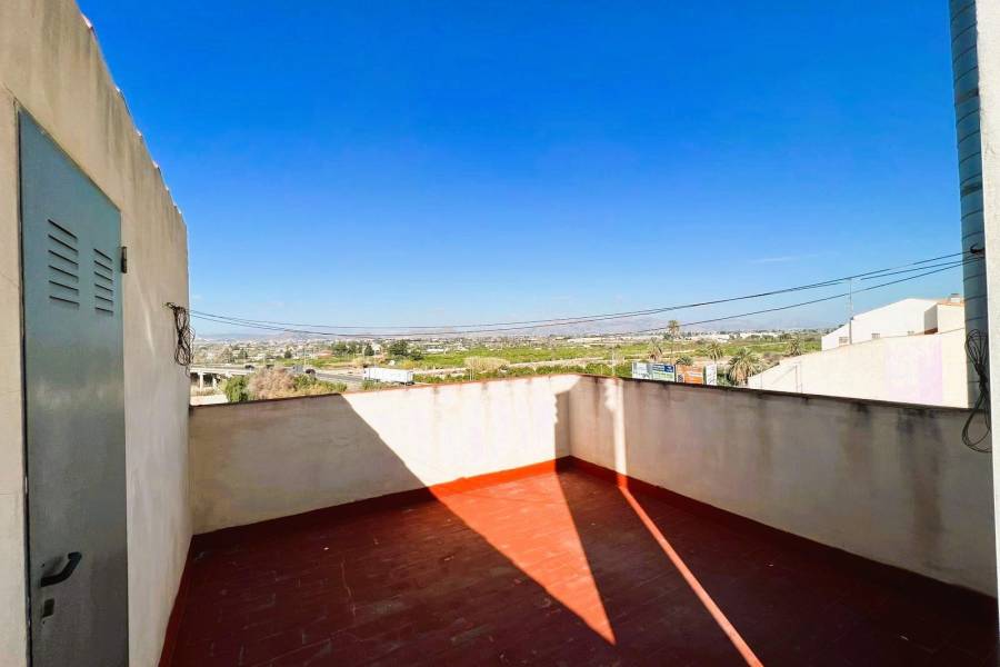 Sale - Flat - Torreaguera