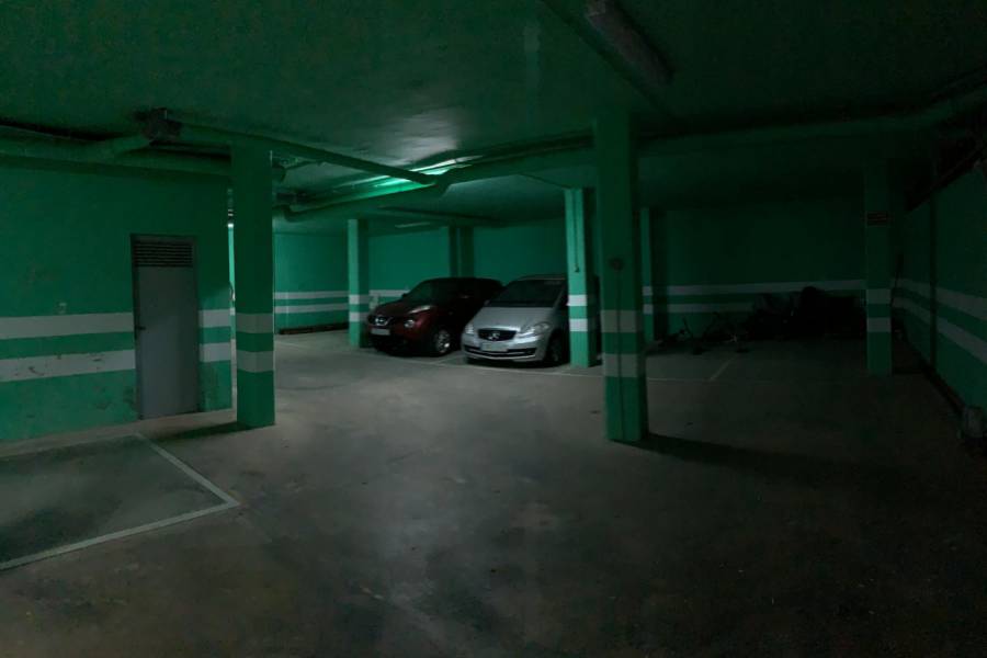 Vente et location - Garage - Torreblanca - Torrevieja