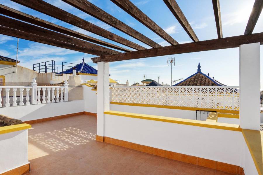 Venta - Adosado - Los altos - Torrevieja