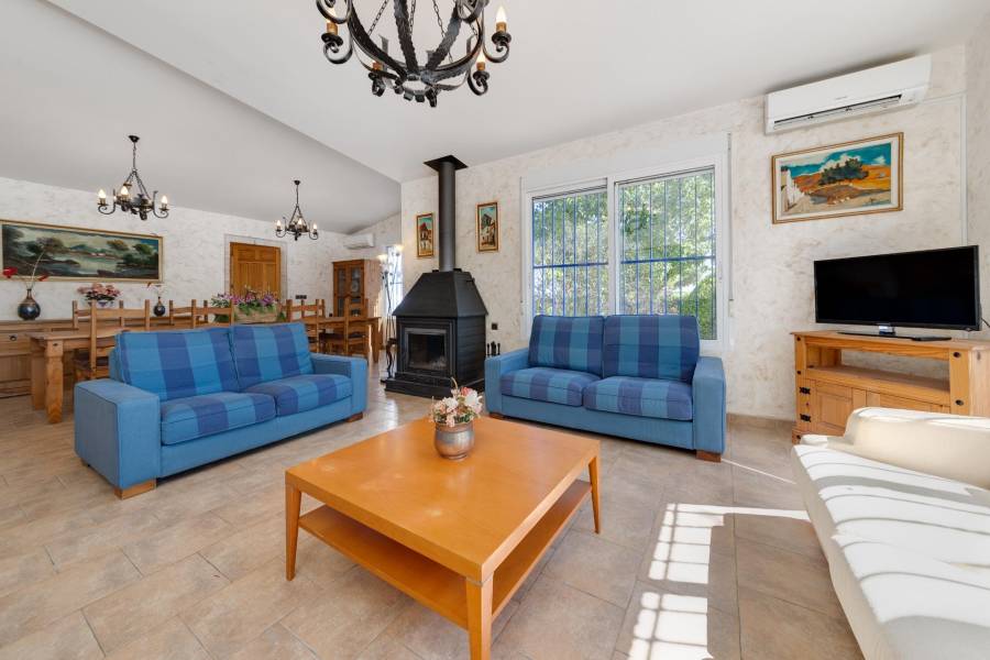 Vente - Maison individuelle - Correntías Bajas - Orihuela