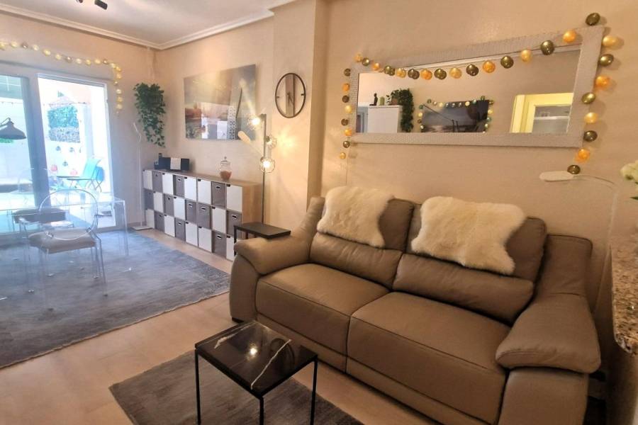 Sale - Ground floor apartment - Torreblanca - Torrevieja