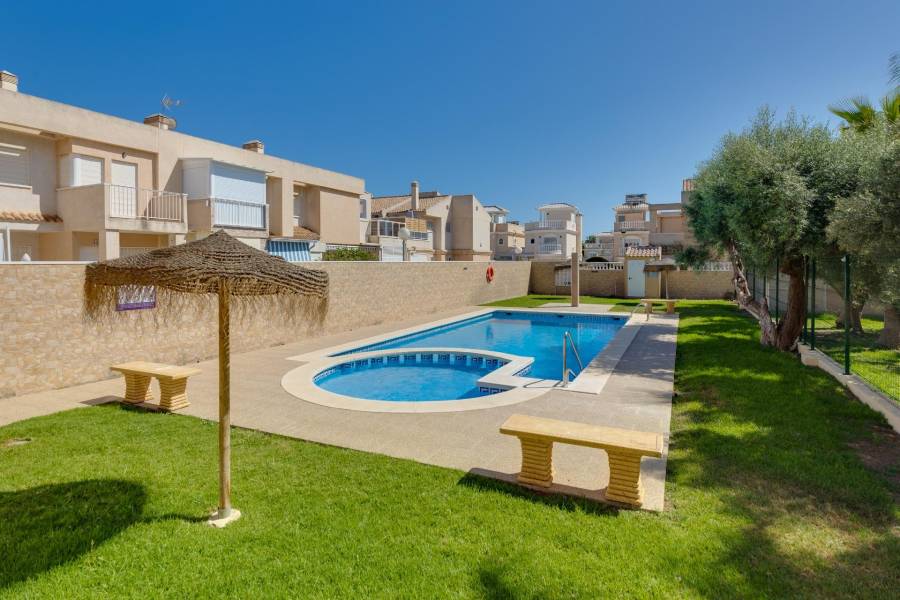 Vente - Maison mitoyenne - Aguas nuevas 2 - Torrevieja