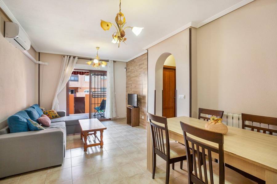 Vente - Bungalow Étage Bas - Torrejón - Torrevieja