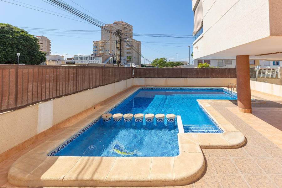 Venta - Ático - Nueva Torrevieja - Torrevieja