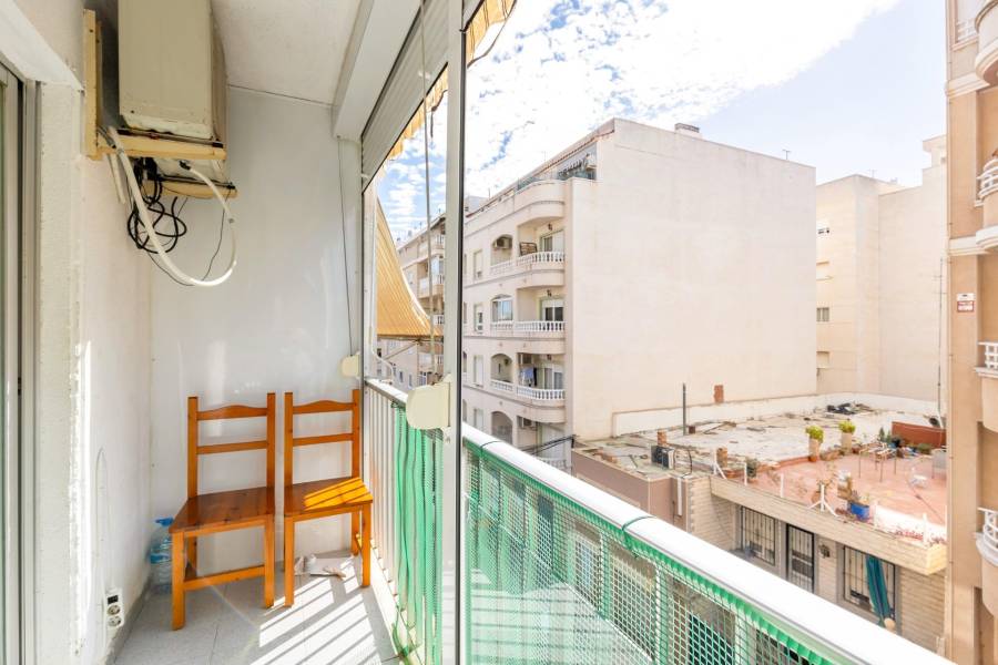 Sale - Studio - Centro - Torrevieja