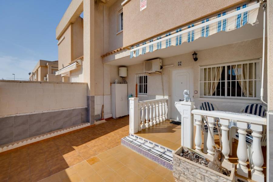 Sale - House Type Duplex - Aguas nuevas 2 - Torrevieja