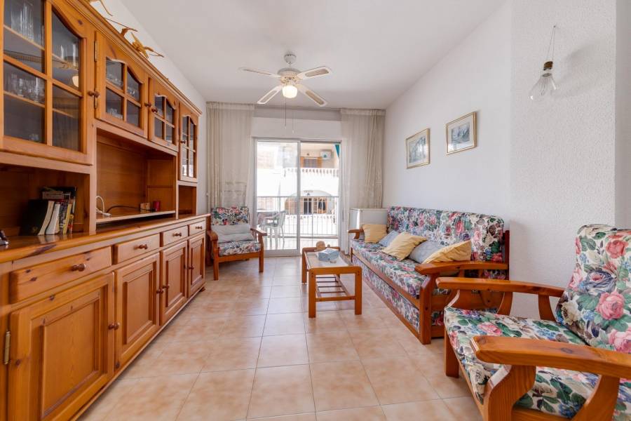 Sale - Apartment - Playa de los locos - Torrevieja