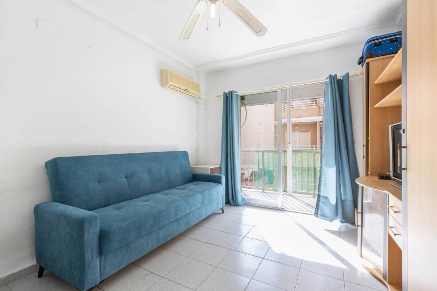 Sale - Studio - Centro - Torrevieja