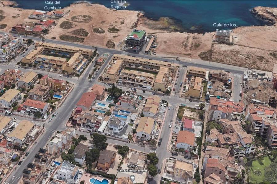 Venta - Villa de Lujo - Aldea del mar - Torrevieja