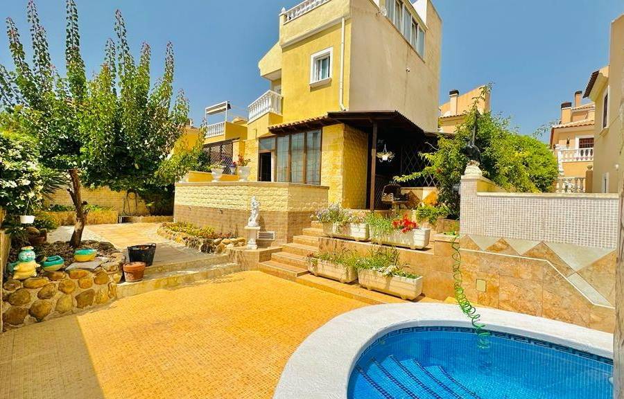 Sale - Villa - Las Filipinas - Orihuela Costa