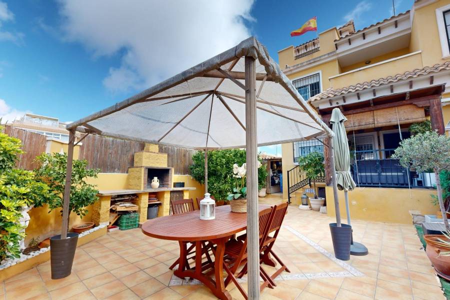 Venta - Chalet - Aguas nuevas 1 - Torrevieja