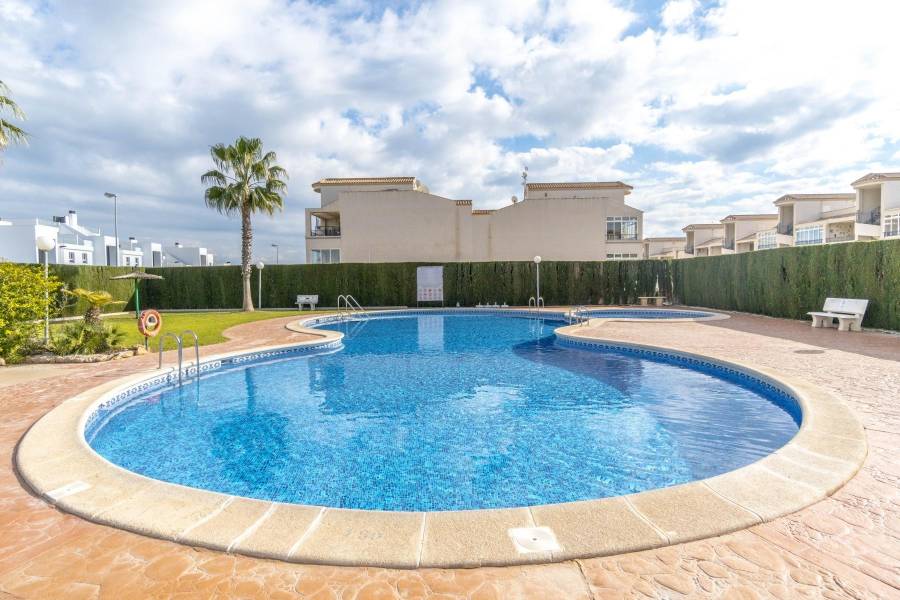 Venta - Ático - Urbanización Perla del Mar - Orihuela