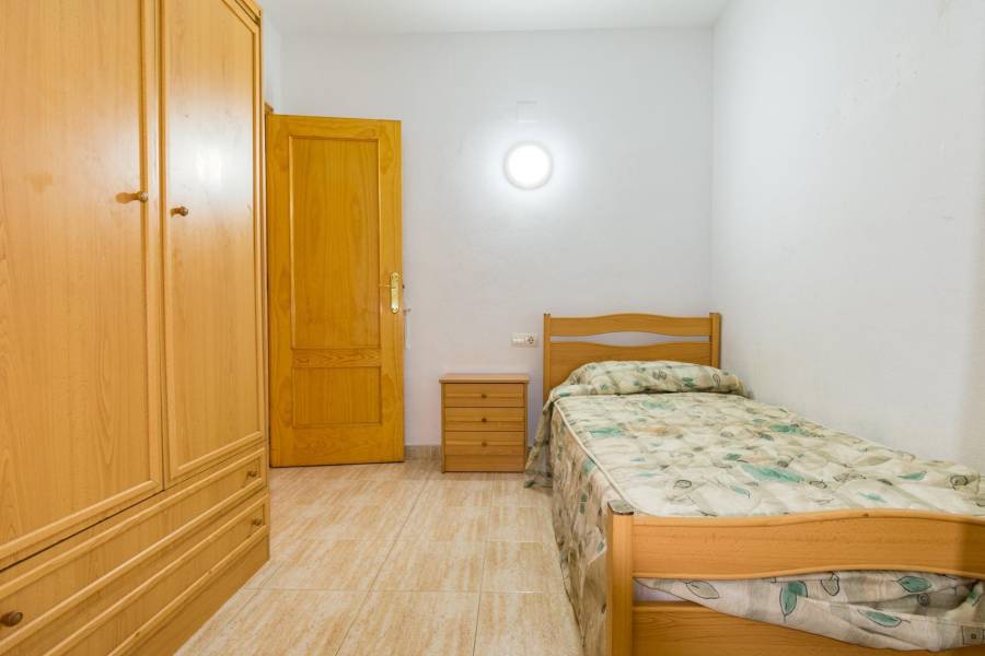 Venta - Apartamento - Estacion de autobuses - Torrevieja